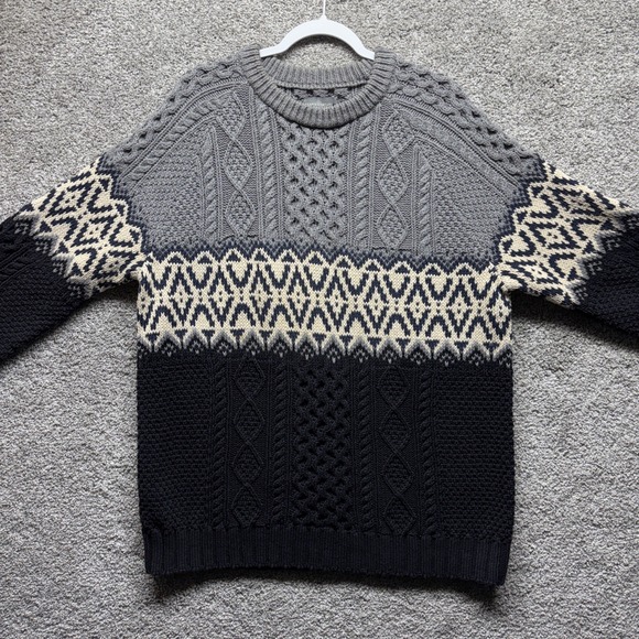LL Bean Signature Sweater Men XL Multicolor Cable Knit Fisherman Fair Isle Aztec